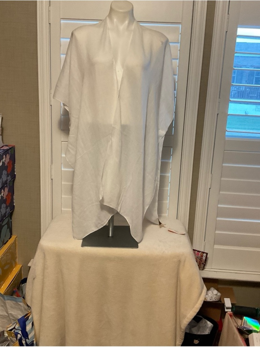 LOF White Men's Open-Front Shirt Cover-Up
